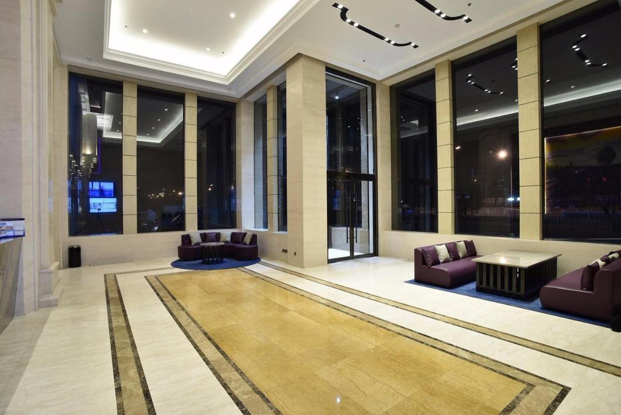 Lavande Hotels·Beijing Shijingshan Wanda Plaza Buitenkant foto